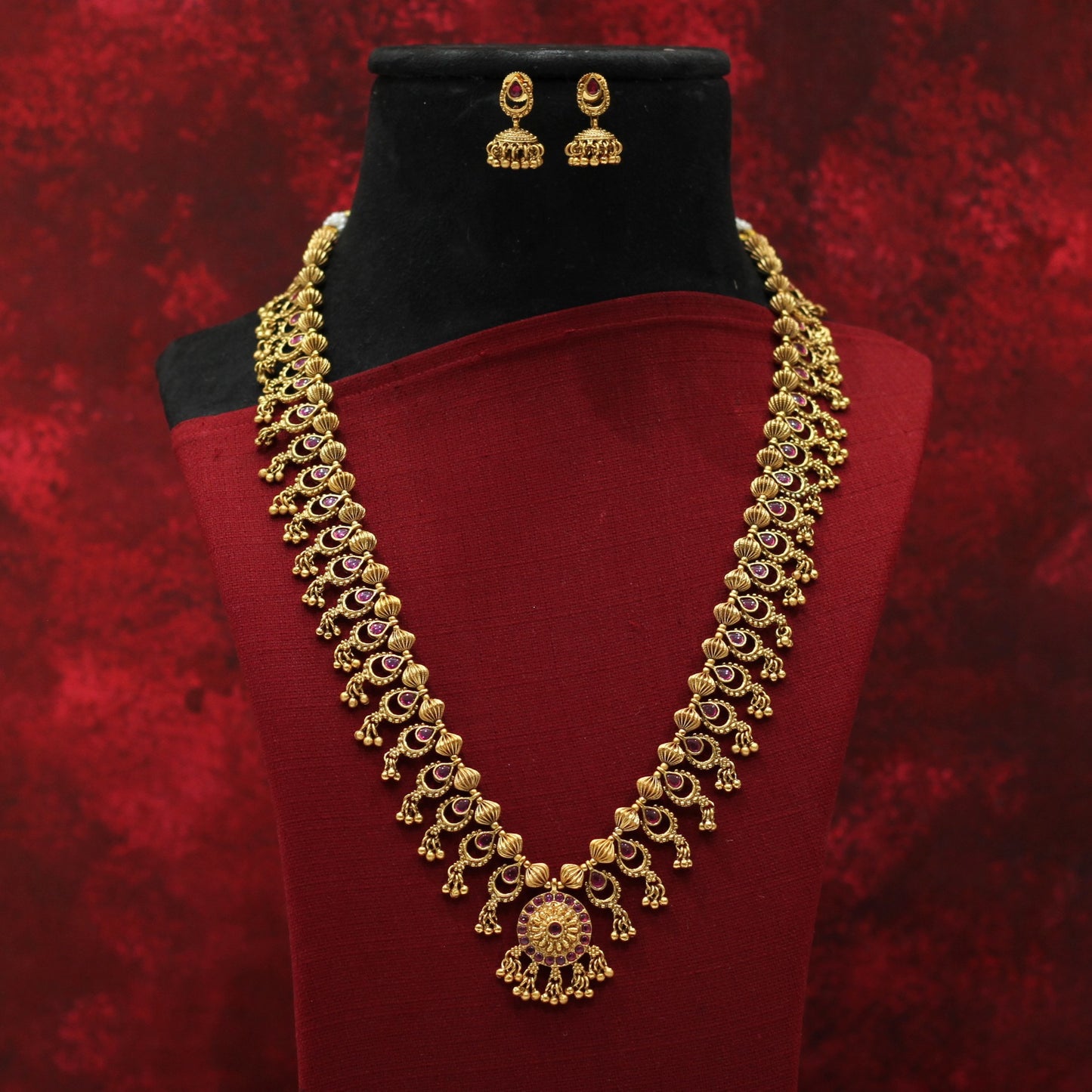 KOLHAPURI SAAZ NECKLACE