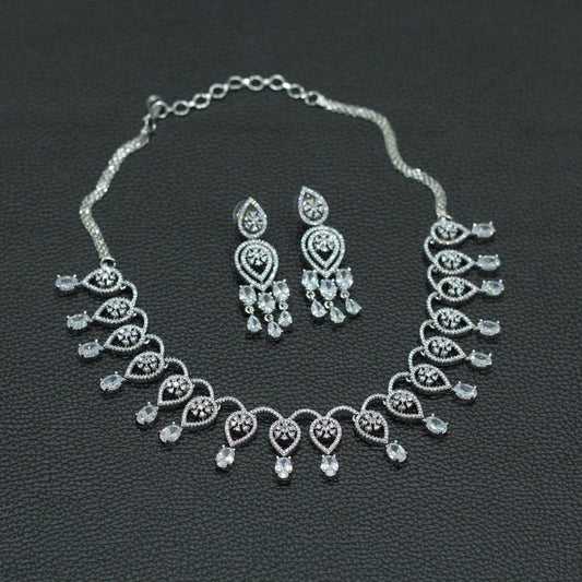 AD NECKLACE SET