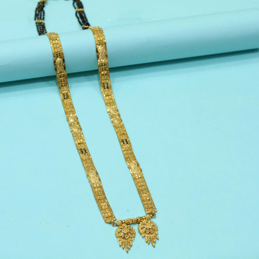 FORMING MANGALSUTRA