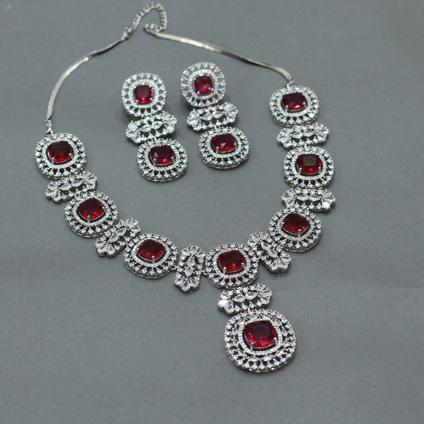AD NECKLACE SET
