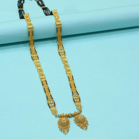 FORMING MANGALSUTRA