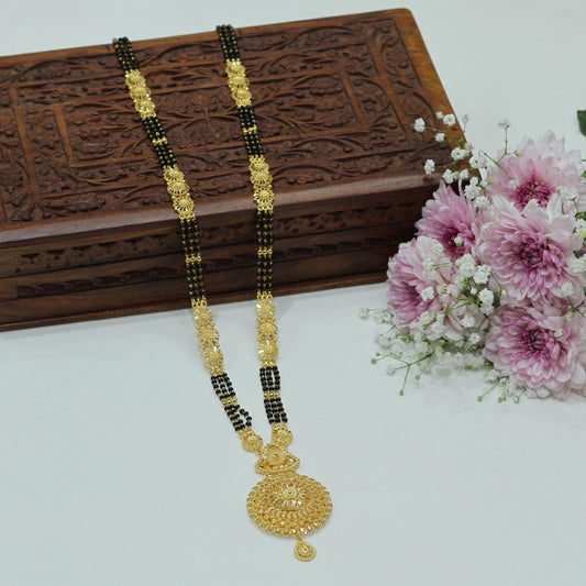 FORMING MANGALSUTRA