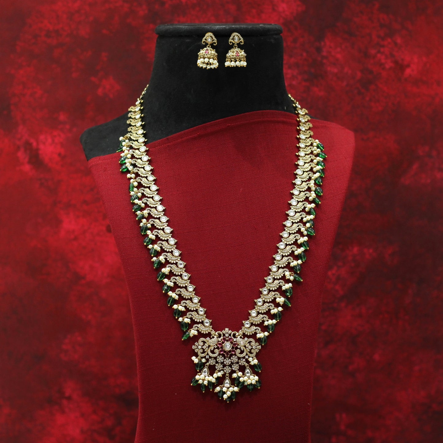 NECKLACE SET