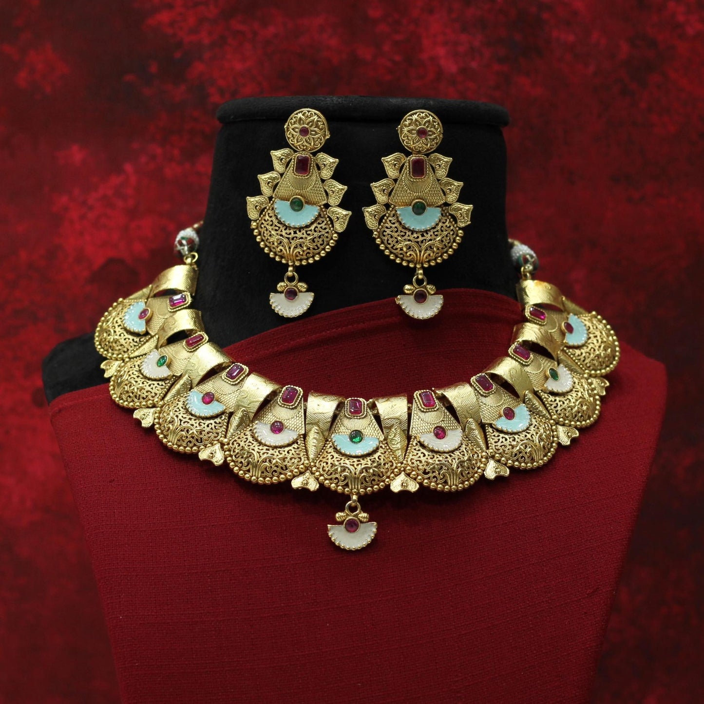 RAJWADI MATT NECKLACE SET