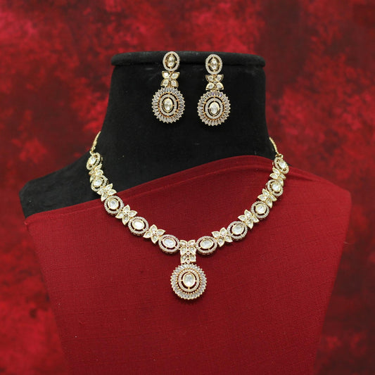 VILANDI KUNDAN NECKLACE SET