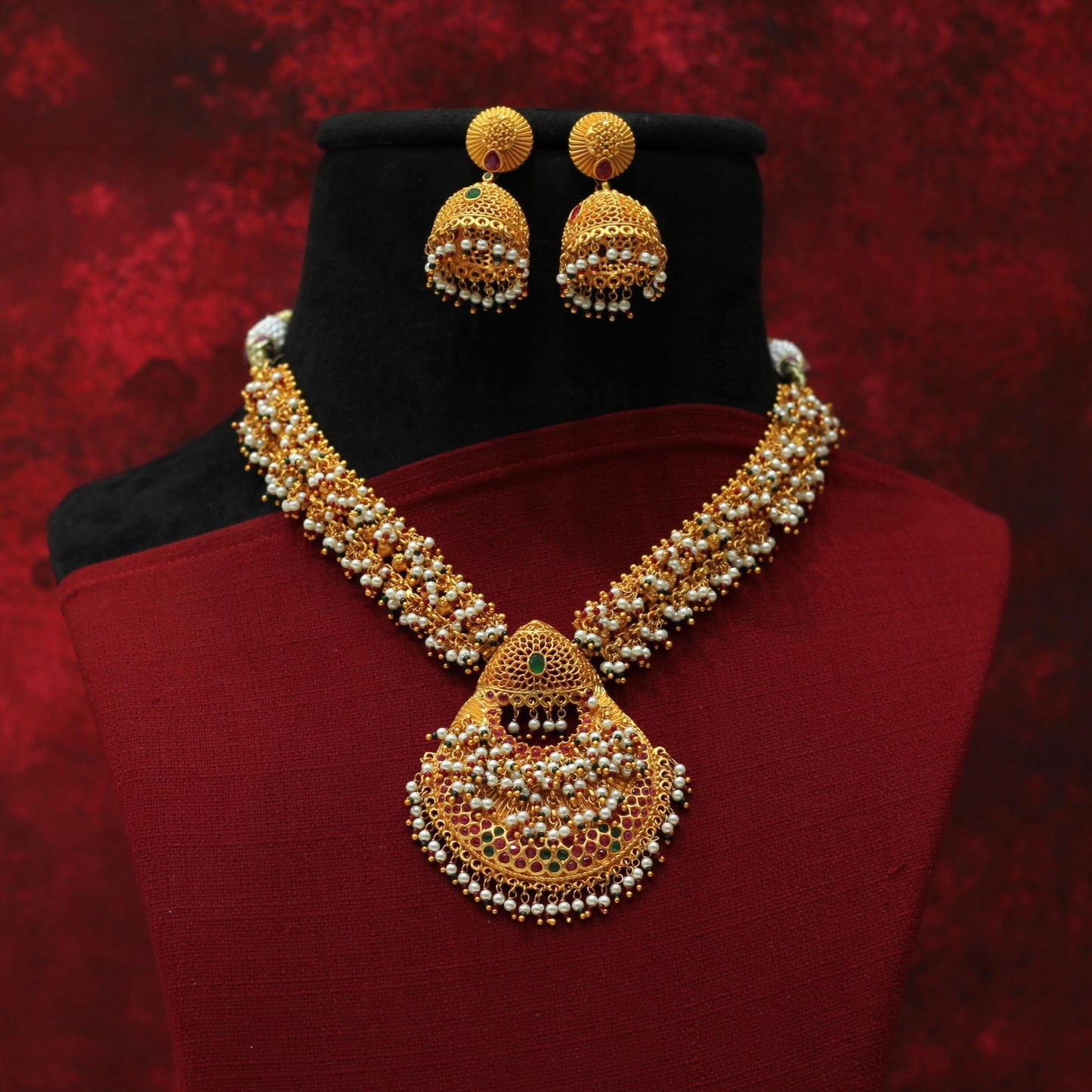 MATT NECKLACE SET