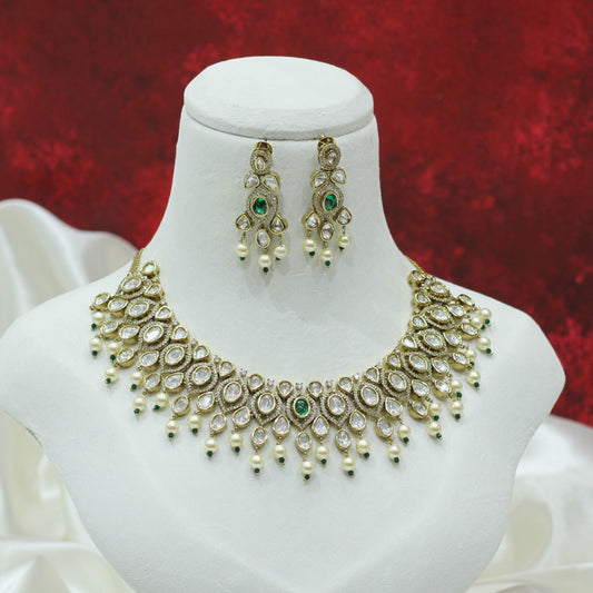 VILANDI KUNDAN NECKLACE SET