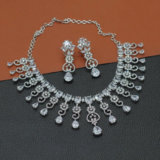 AD NECKLACE SET
