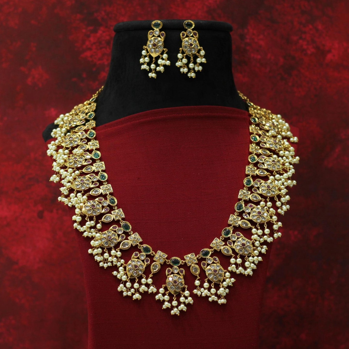 LONG NECKLACE