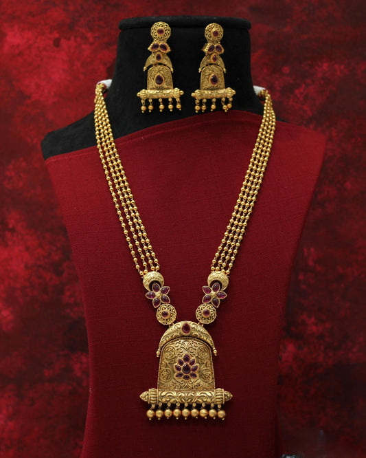 Matt Finish Long Necklace Set