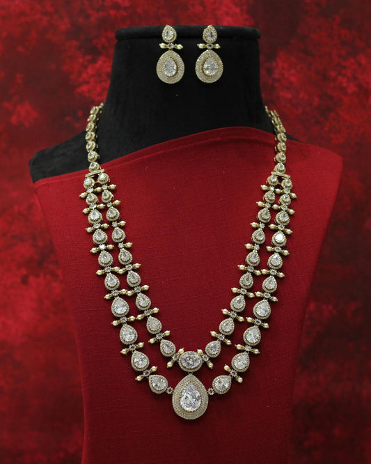 VICTORIAN ANTIQUE AD LONG NECKLACE SET