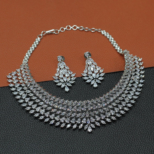 AD NECKLACE SET