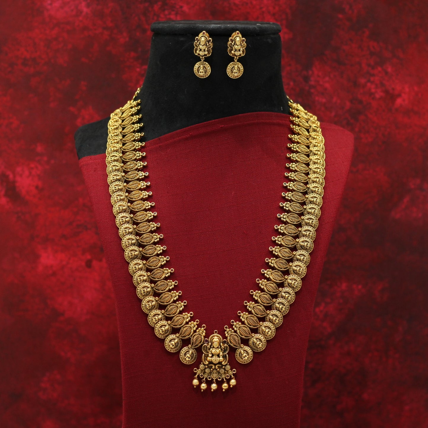 MATT NECKLACE SET