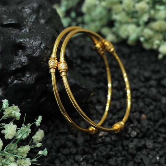 GOTH BANGLE
