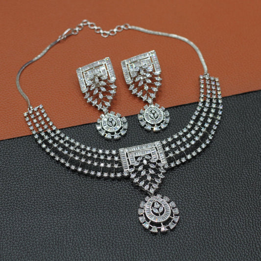 AD NECKLACE SET
