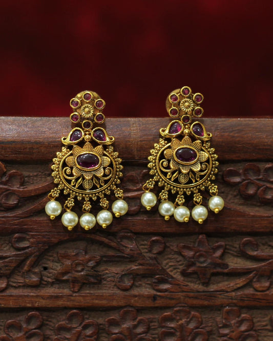 MATT EARRING