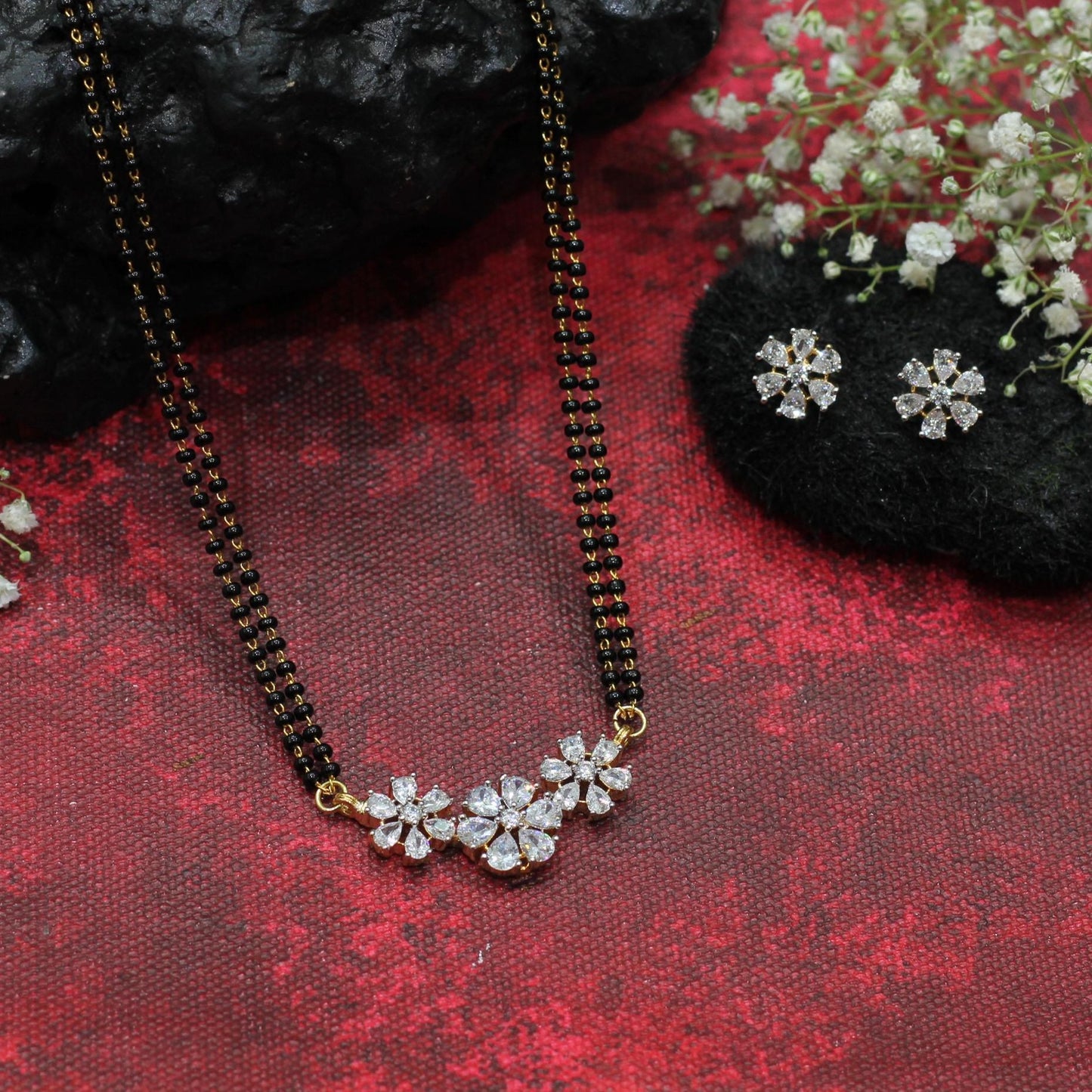 AD MANGALSUTRA SET