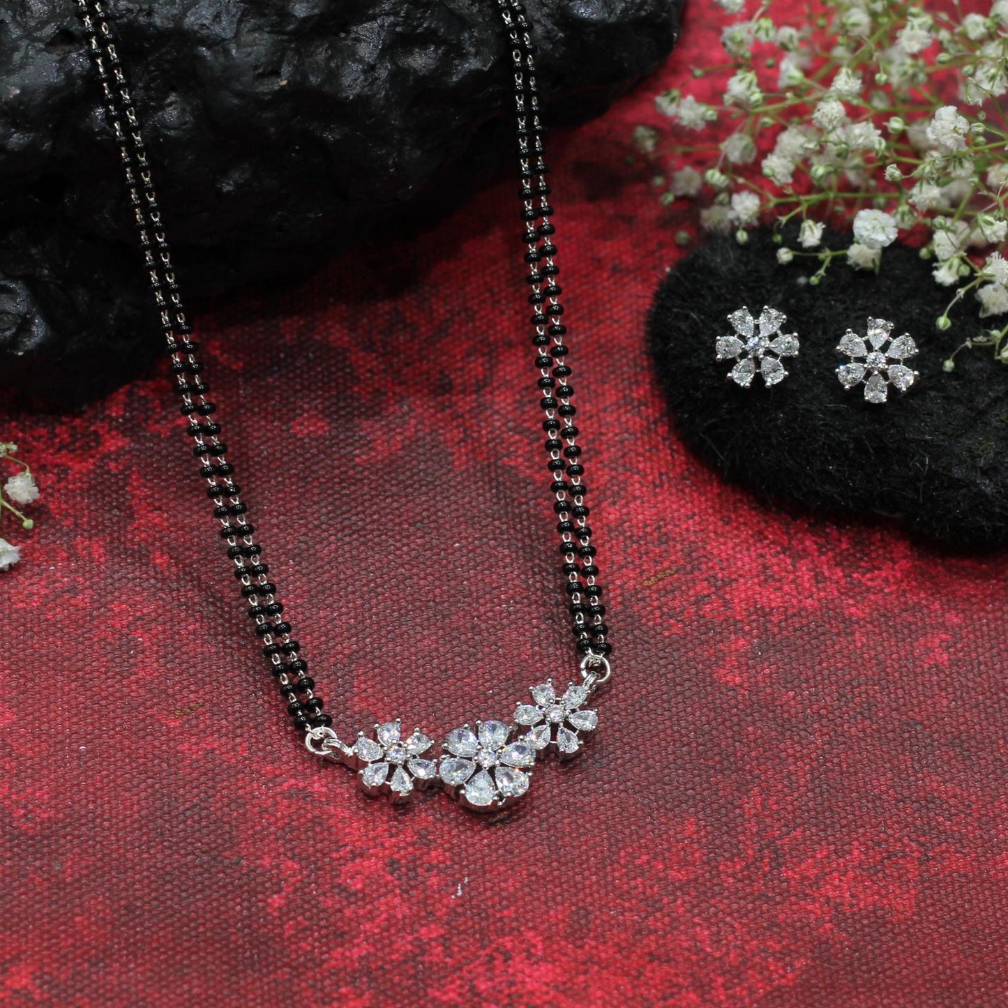 AD MANGALSUTRA SET