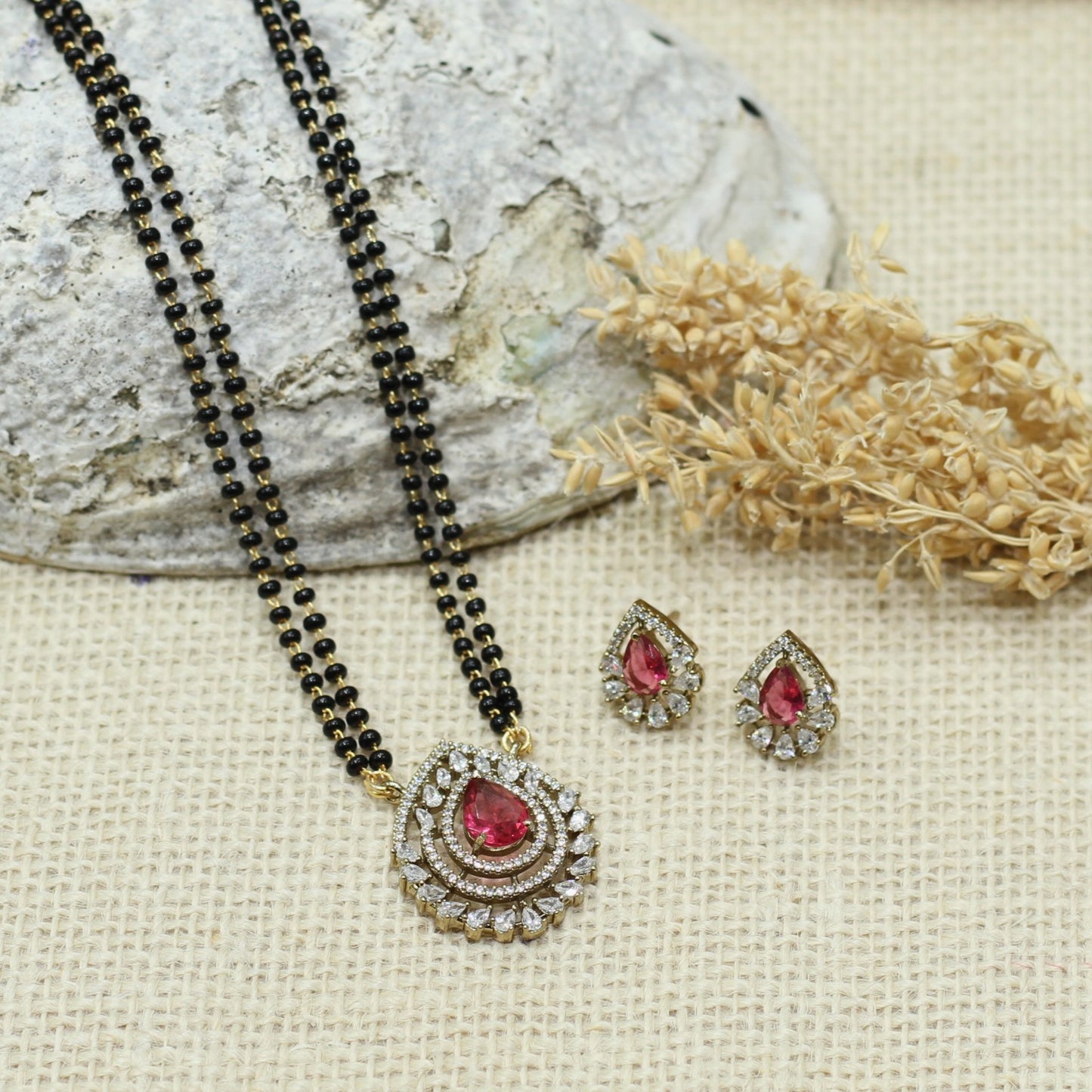 SHORT MANGALSUTRA