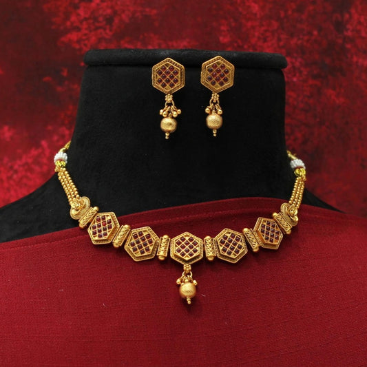 Matt Necklace Set