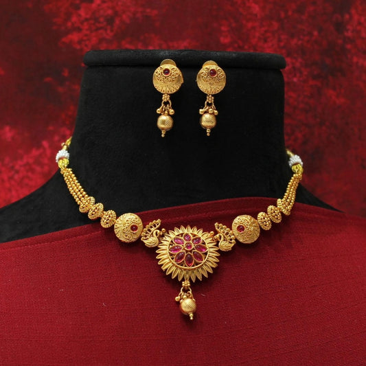 Matt Necklace Set