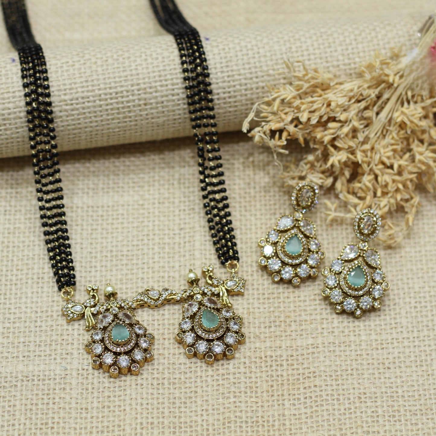 VICTORIAN AD WATI MANGALSUTRA WITH 4LAYER MALA