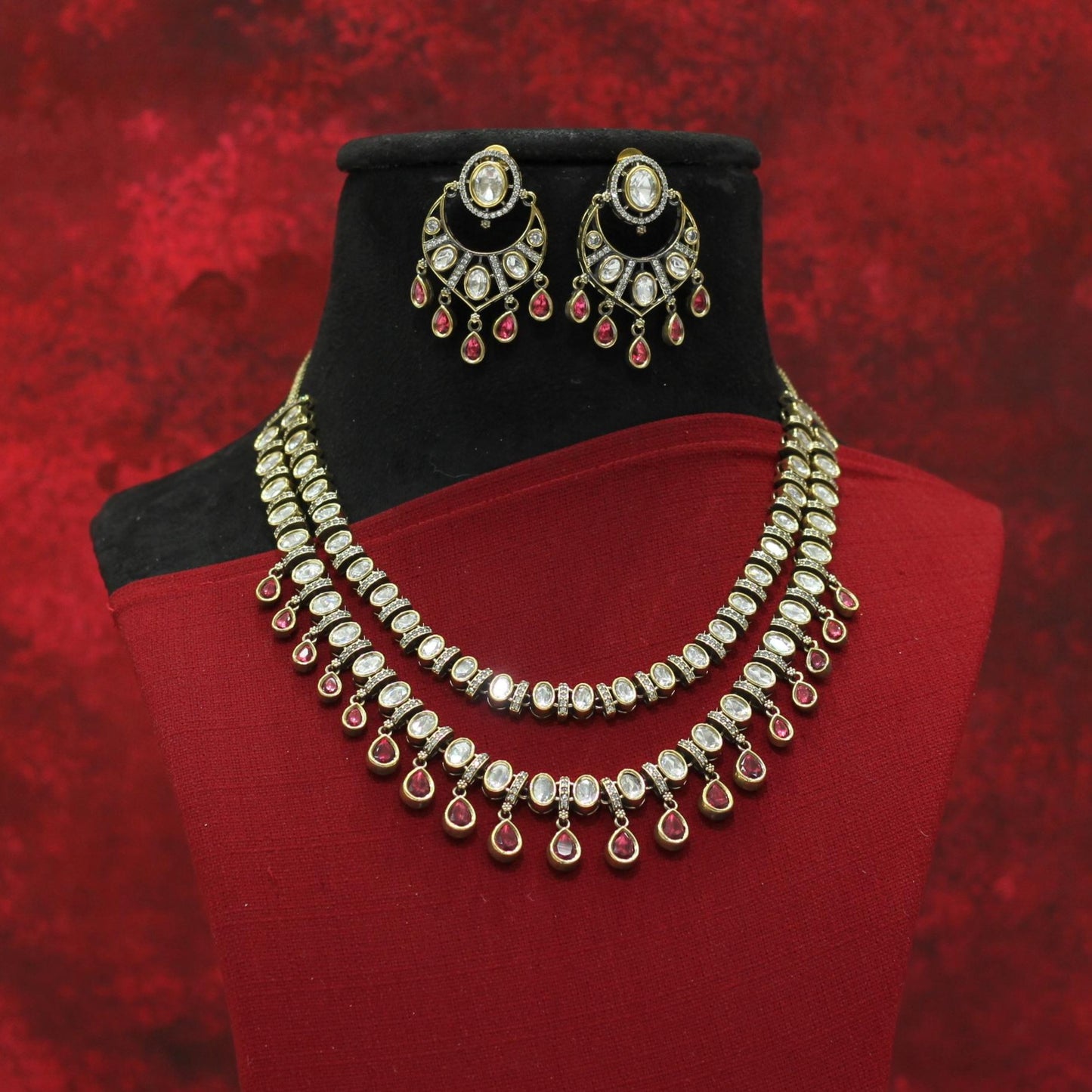 VILANDI KUNDAN NECKLACE SET