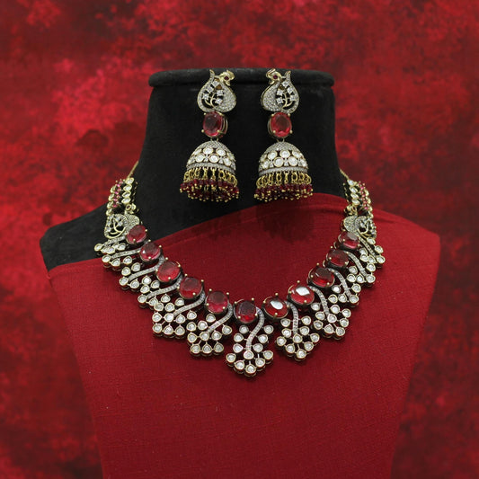 VILANDI KUNDAN NECKLACE SET